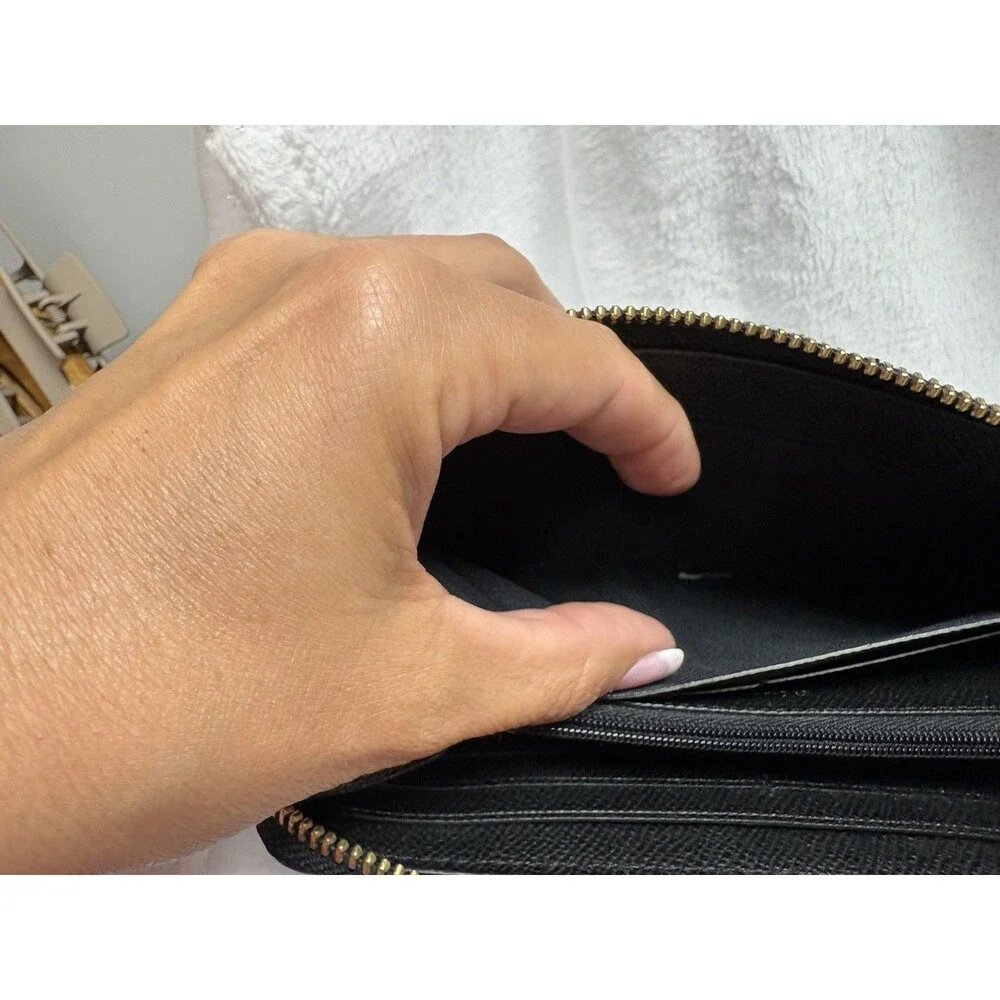 Coach C4124 Medium ID Zip Around Wallet Black Pebble Leather